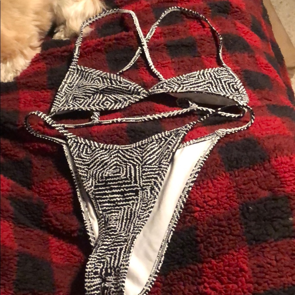NWOT. Fashion Nova set. Size Med.